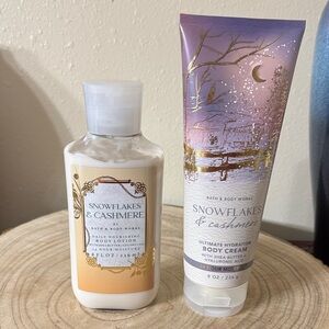 Bath & Body Works Snowflakes & Cashmere body lotion & body cream.